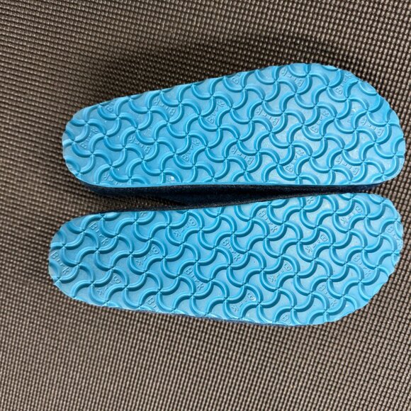 Womens Birkenstock Shearling Slippers size 40 - Picture 2 of 5